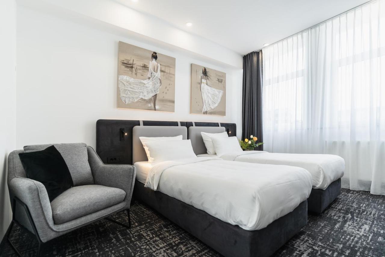 Libarty Hotels Weinstadt Chambre photo